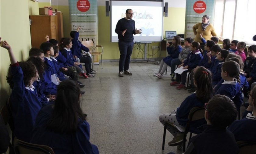L'autore Daniele Nicastro incontra gli studenti di Corato