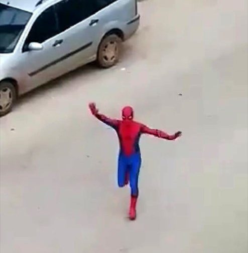 Spiderman a Ruvo di Puglia