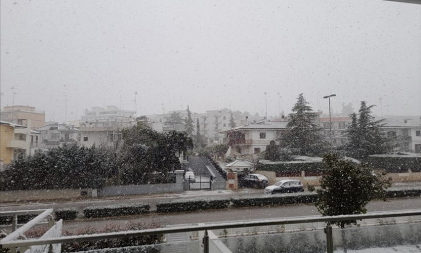 Primo marzo con leggera coltre di neve a Ruvo di Puglia