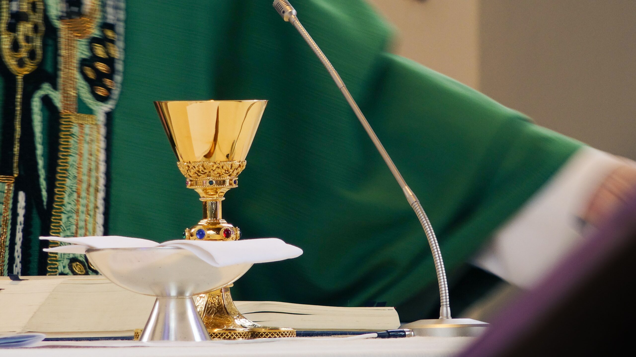 Nuovi incarichi pastorali per mons. Vincenzo Pellegrini e don Massimiliano De Silvio