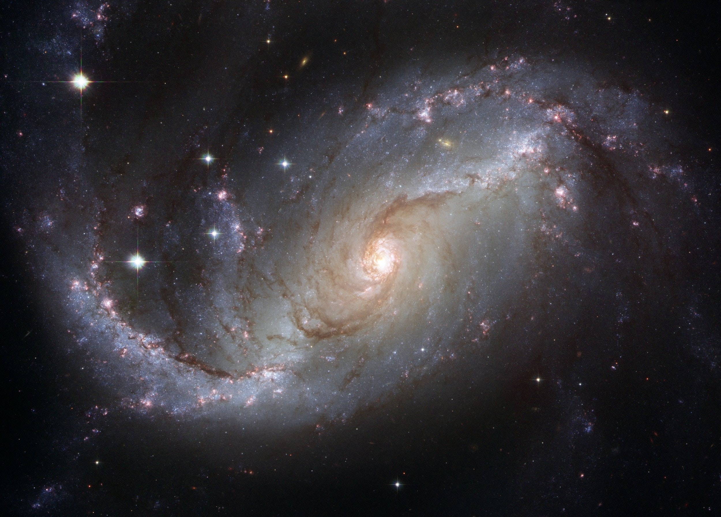 Al Centro Linea Comune mostra fotografica “spaziale” sull’astrocoding