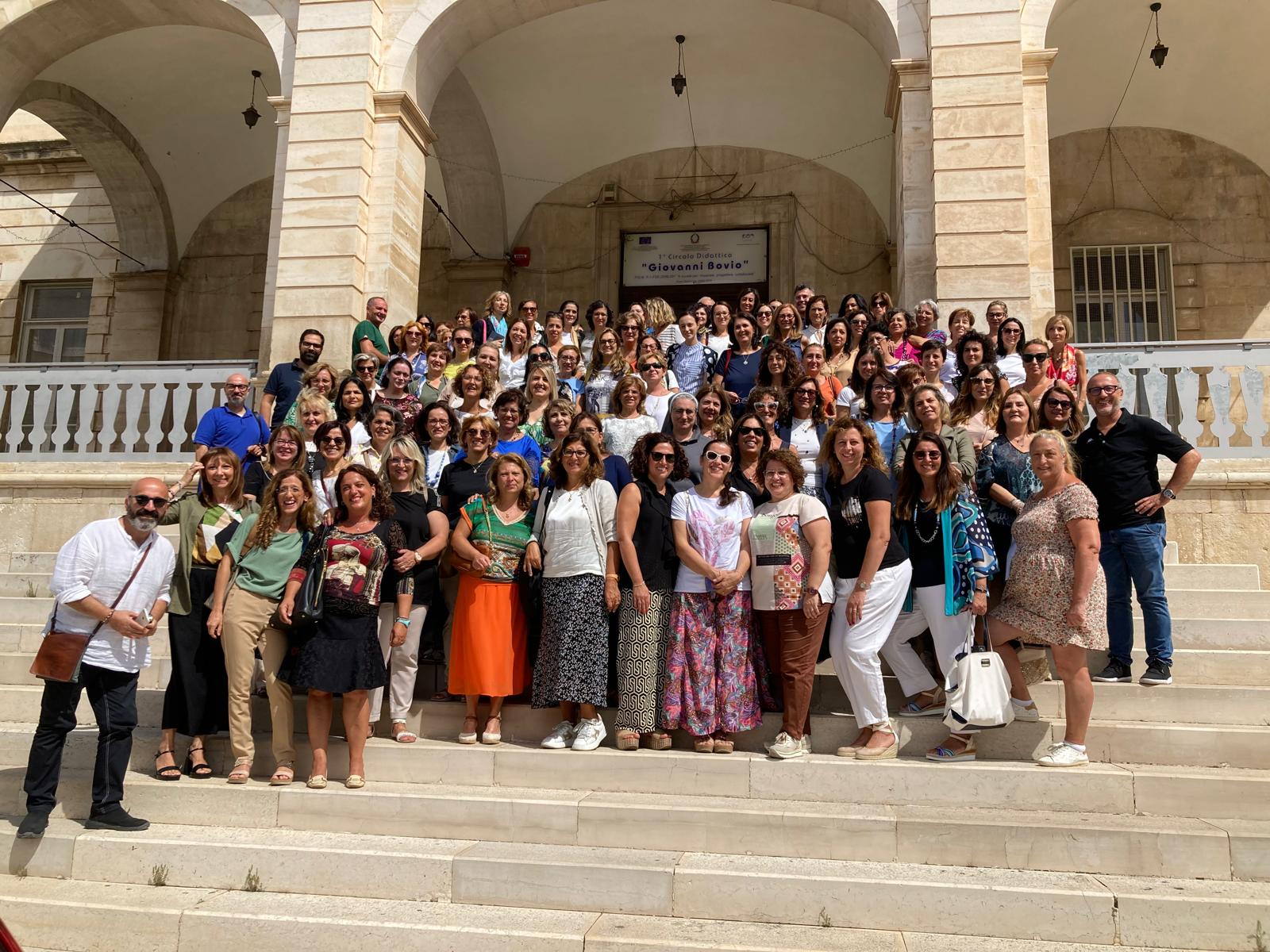 All’istituto comprensivo “Bovio-Cotugno” tutto pronto per il primo giorno di scuola