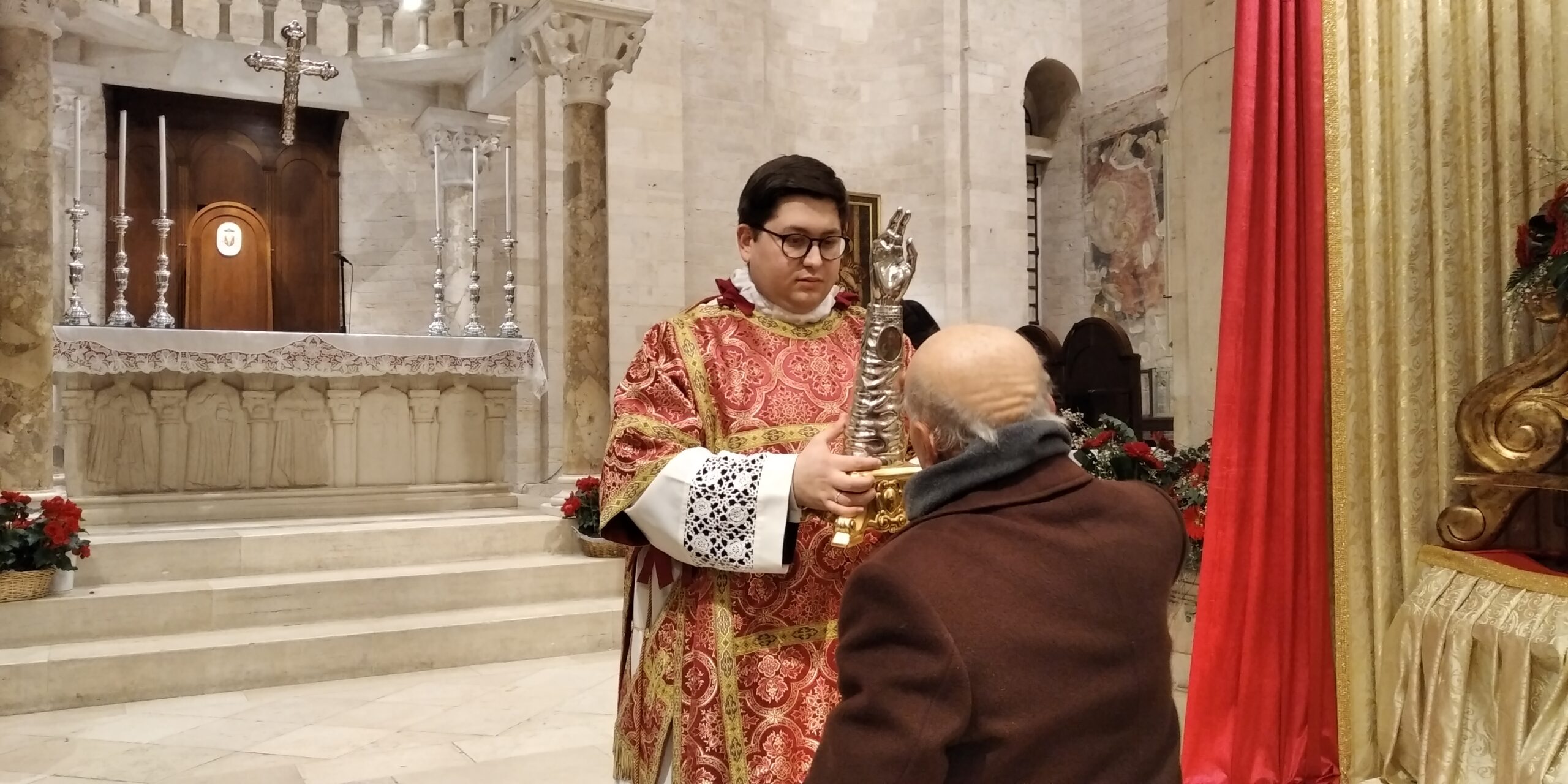 In Cattedrale messa di ordinazione sacerdotale del diacono Raffaele Bucci