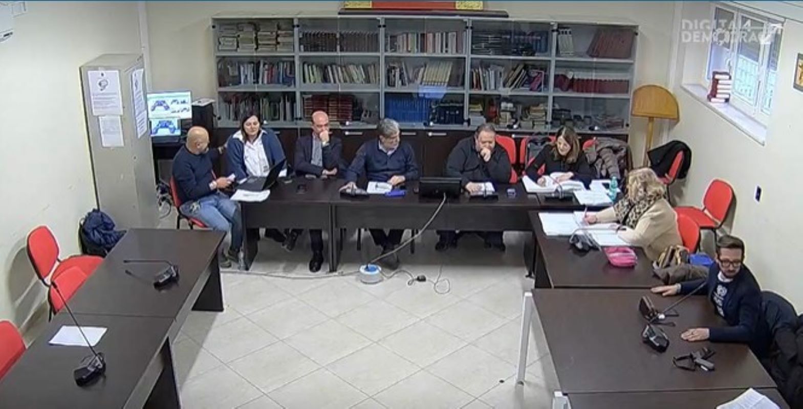 Consiglio comunale, l’opposizione chiede le dimissioni di Scardigno