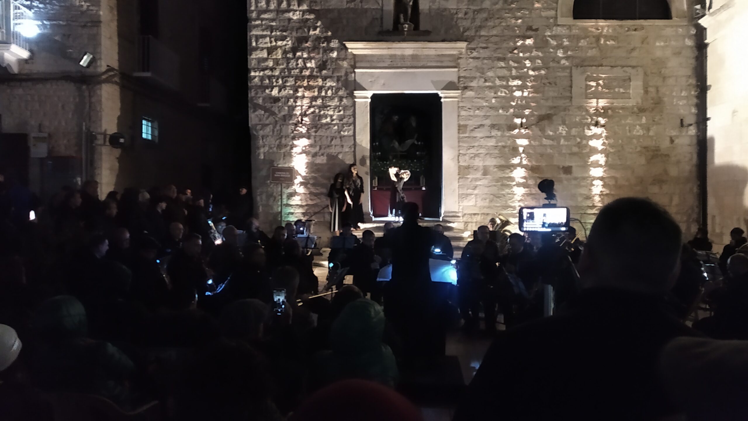  “I suoni del dolore – Tra il Sacro e il New Butoh”, concerto e danza alla Bovio