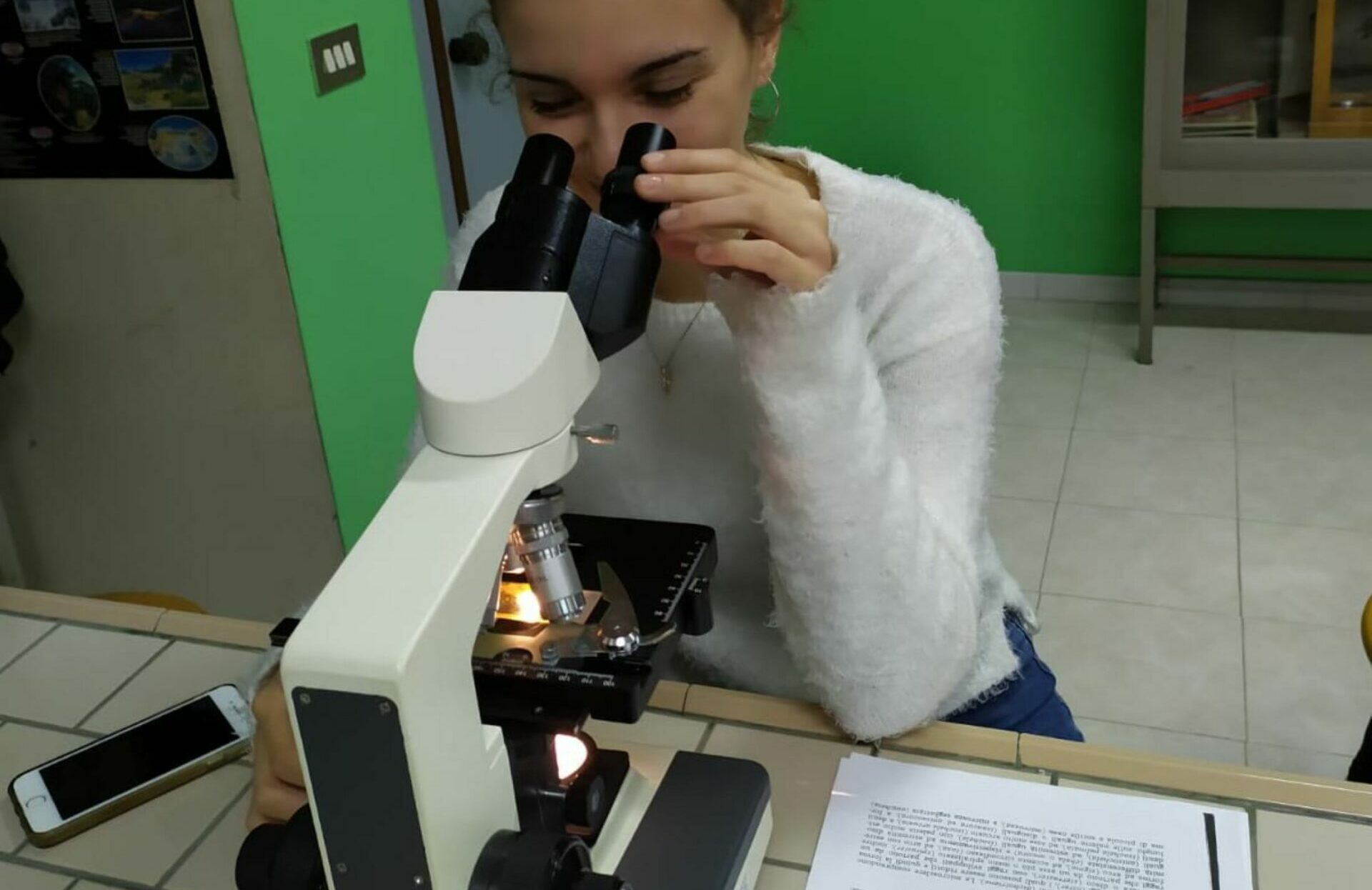 Il percorso di “Biologia con curvatura biomedica” al liceo Tedone: un’eccellenza ministeriale consolidata