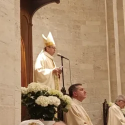 Marcia di pace Gravina-Altamura, il messaggio del vescovo Domenico Basile