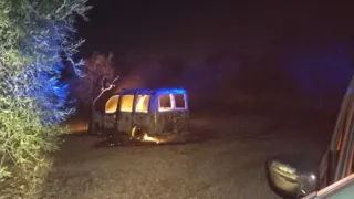 Auto a fuoco nelle campagne tra Ruvo e Corato